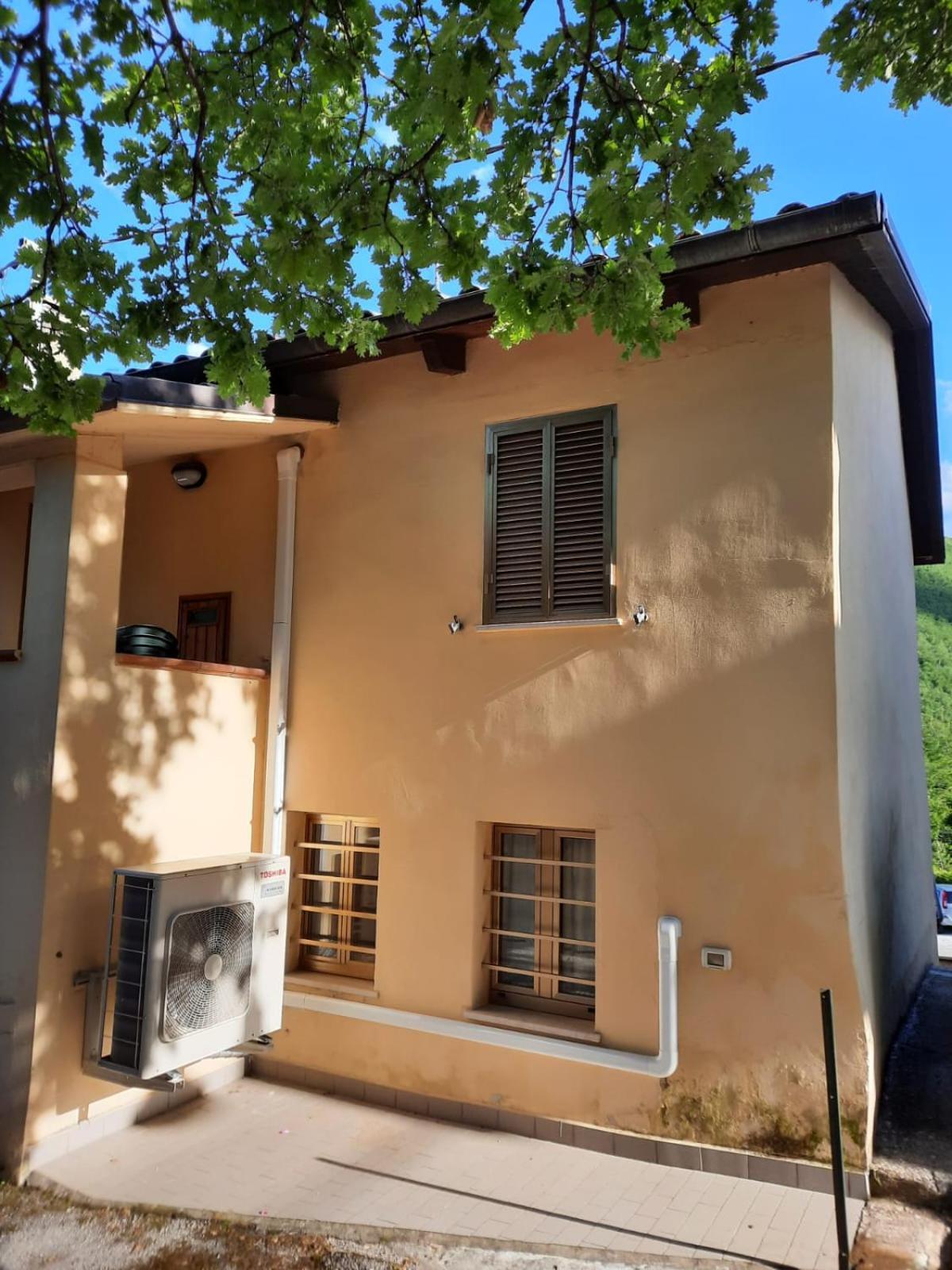 Ferienhaus In Frontone Exterior photo